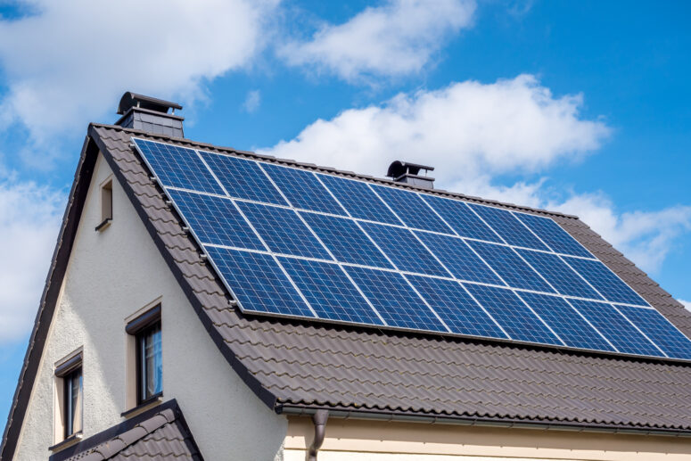 RESIDENTIAL SOLAR PANEL CLEANING